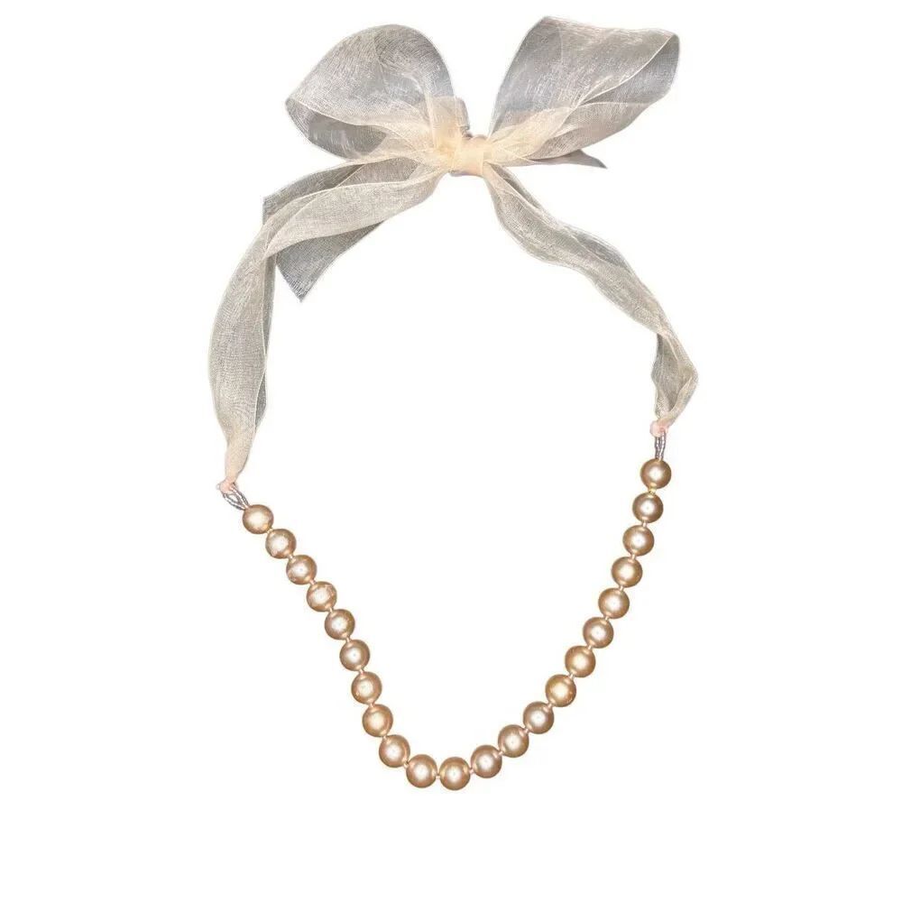 Nordstrom pink pearl ribbon tie necklace